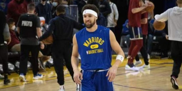 【现场】941天等待换来最美重逢 勇士用爱迎接汤神